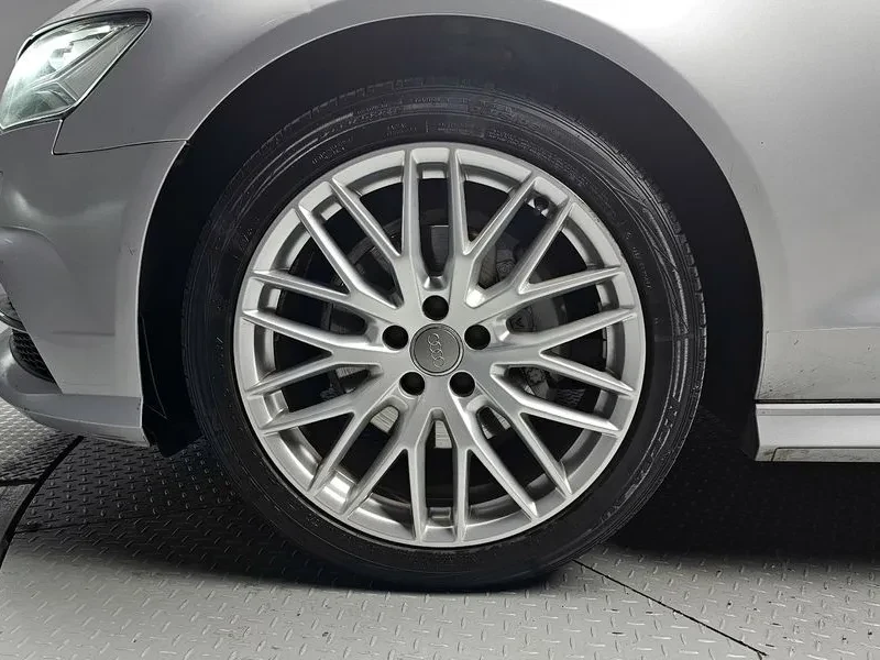 Audi A6 2.0 TDI, снимка 5 - Автомобили и джипове - 54147948