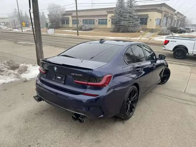 BMW 340 Heads Up * 360 * ПОДГРЕВИ * ШИБИДАХ * CARFAX, снимка 4 - Автомобили и джипове - 54416327