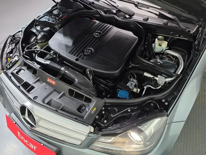 Mercedes-Benz C 220 CDI - САМО 30% АВАНС!, снимка 6 - Автомобили и джипове - 55986498
