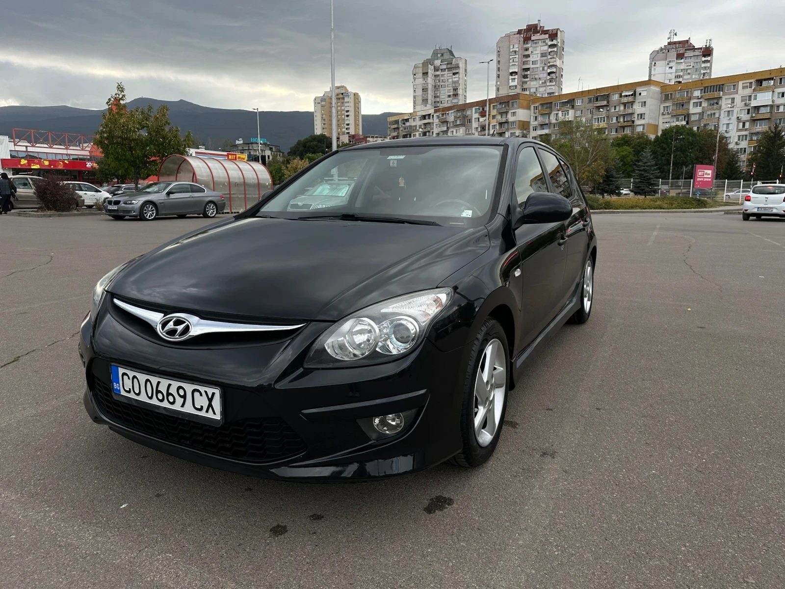 Hyundai I30 Hyundai i30 SPORT Black edition  - изображение 2