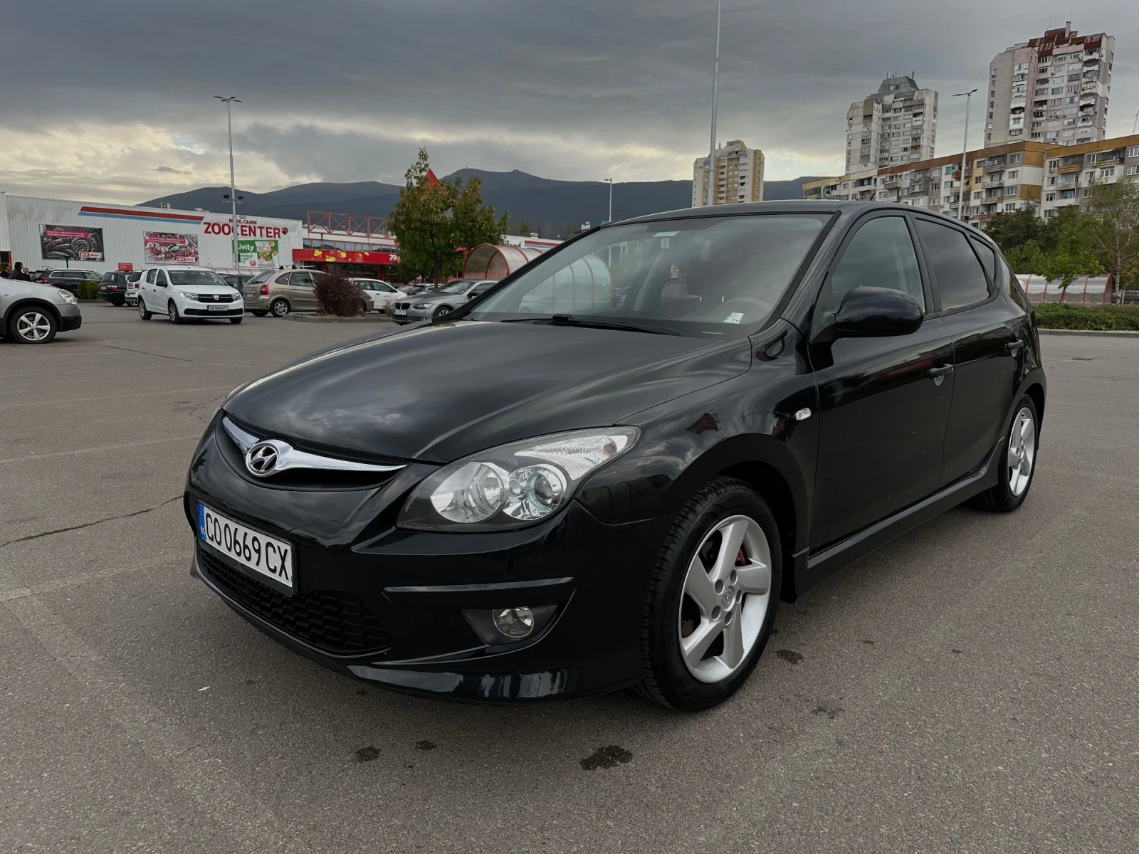 Hyundai I30 Hyundai i30 SPORT Black edition  - [1] 