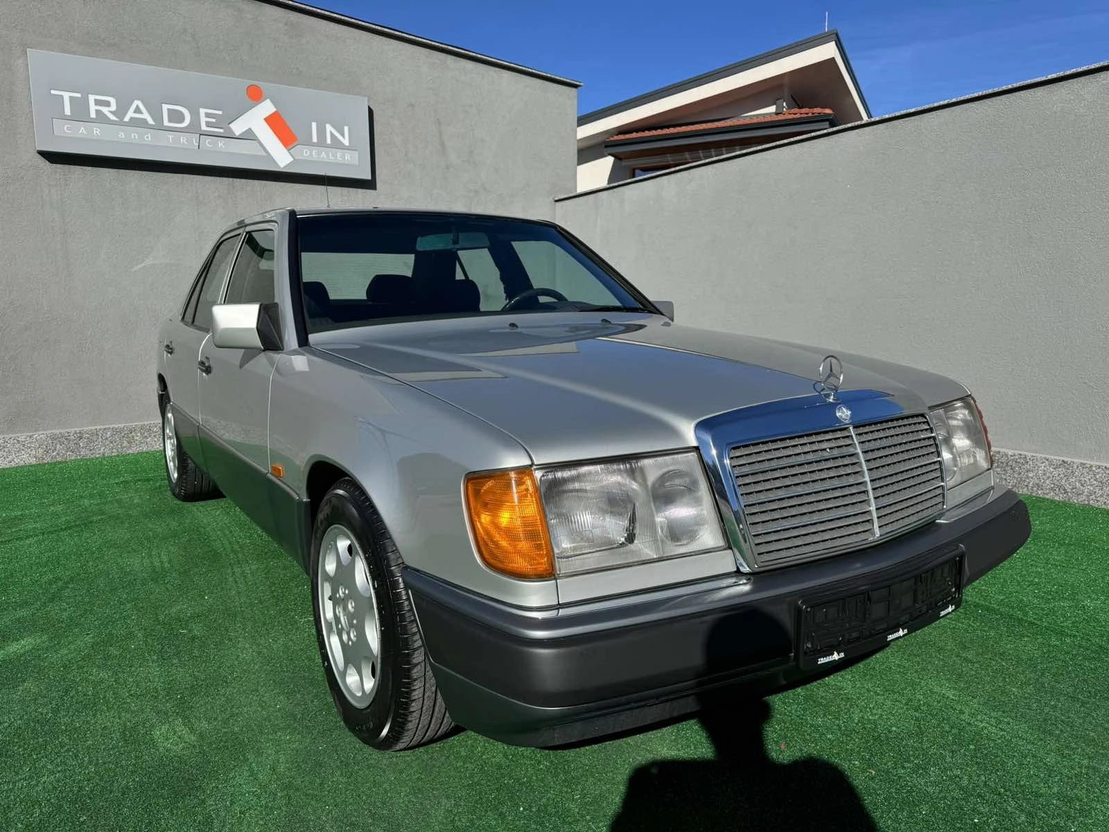 Mercedes-Benz 200 E 16 - изображение 3