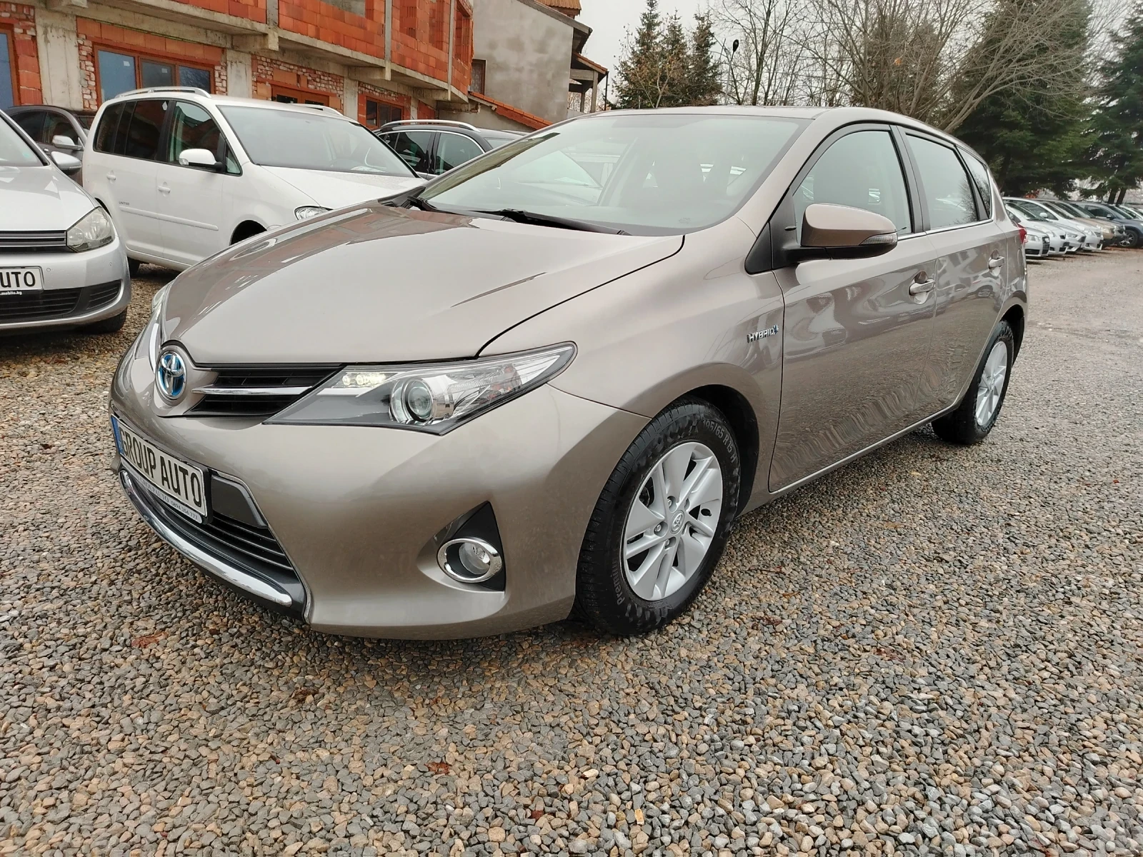 Toyota Auris 1.8 HYBRID/НАВИГАЦИЯ/КЛИМАТРОНИК/КАМЕРА!!!  - изображение 3