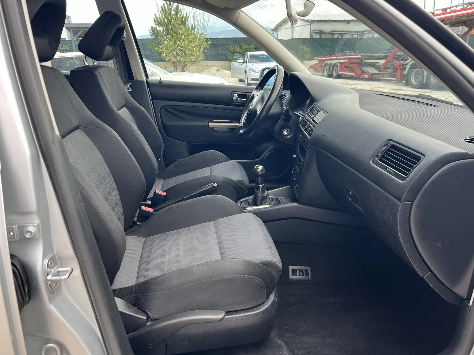 VW Bora 1.6 i | Mobile.bg — изображение 14