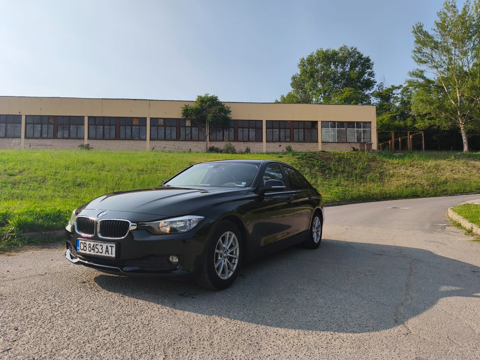 BMW 316 Седан  - изображение 2