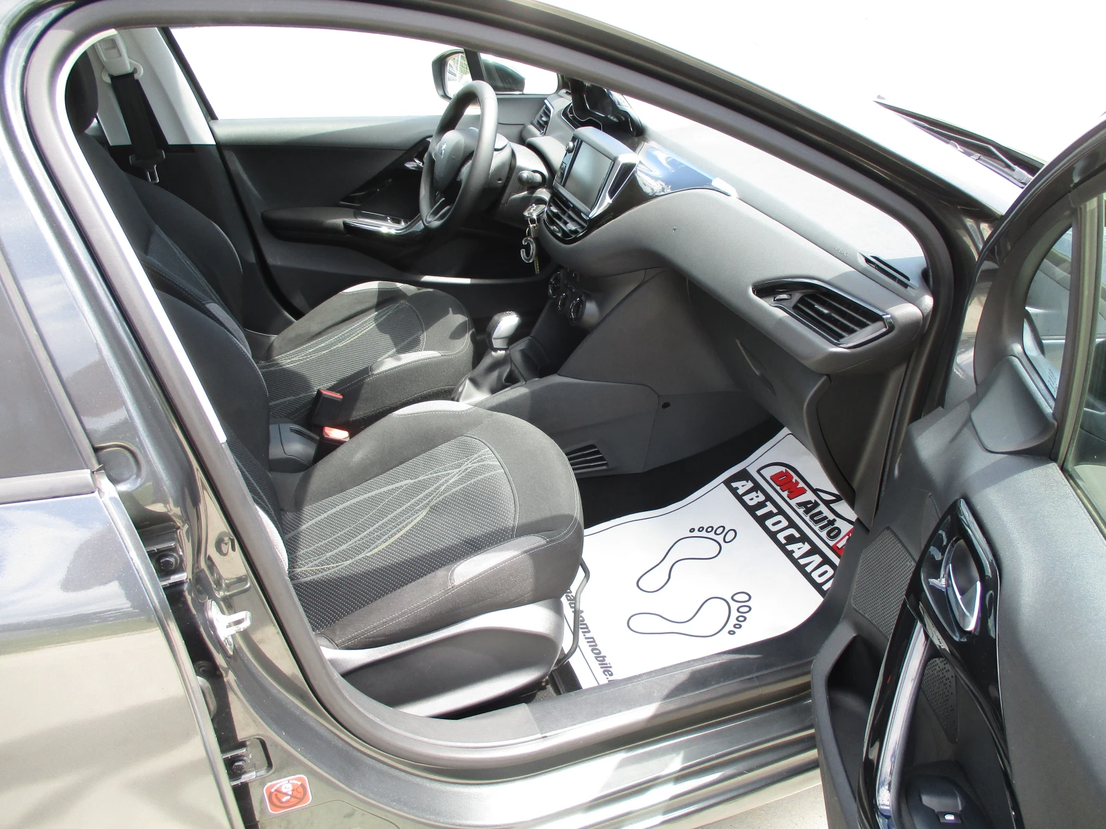 Peugeot 208 1.4 -/  | Mobile.bg   13