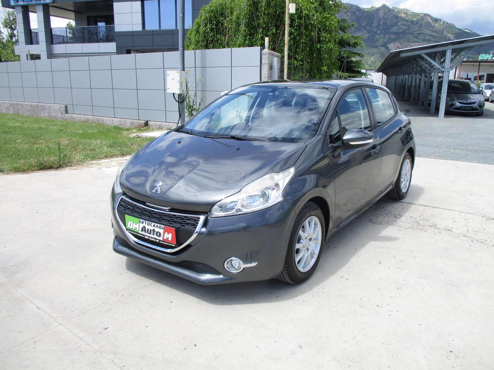 Peugeot 208 1.4 ГАЗ-БЕНЗИН/КАТО НОВА - изображение 8