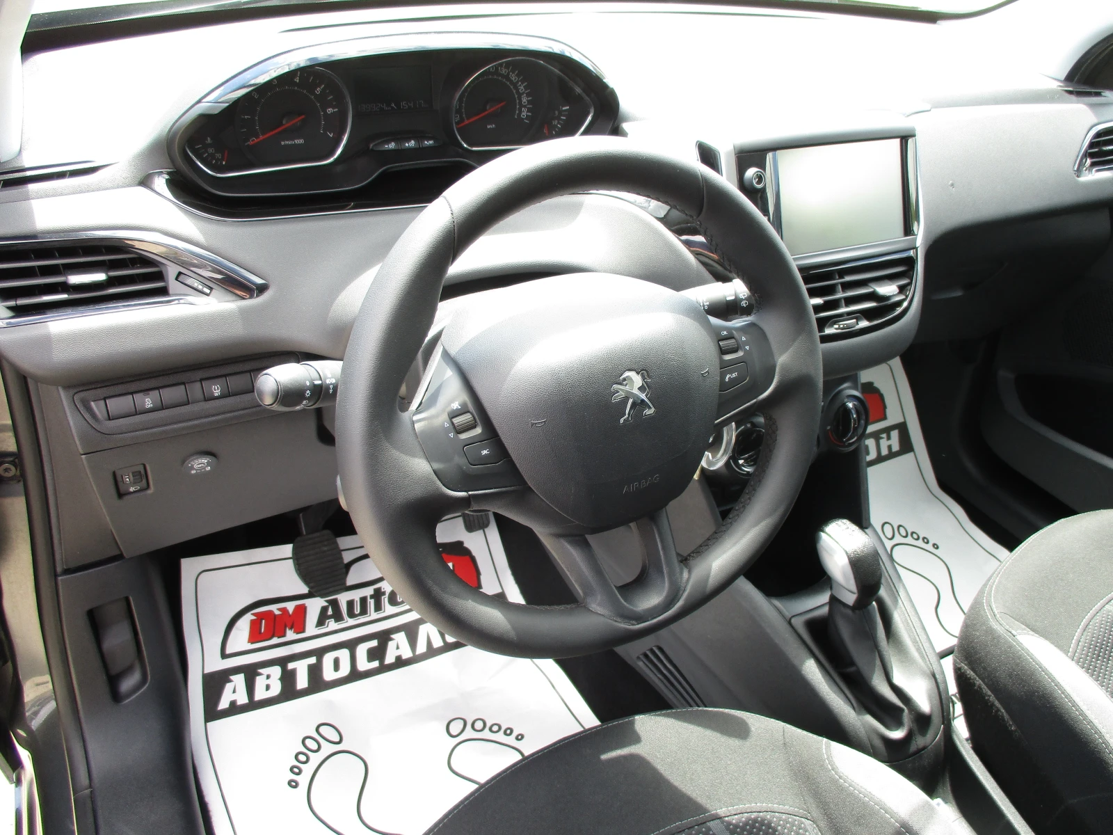 Peugeot 208 1.4 ГАЗ-БЕНЗИН/КАТО НОВА - изображение 10