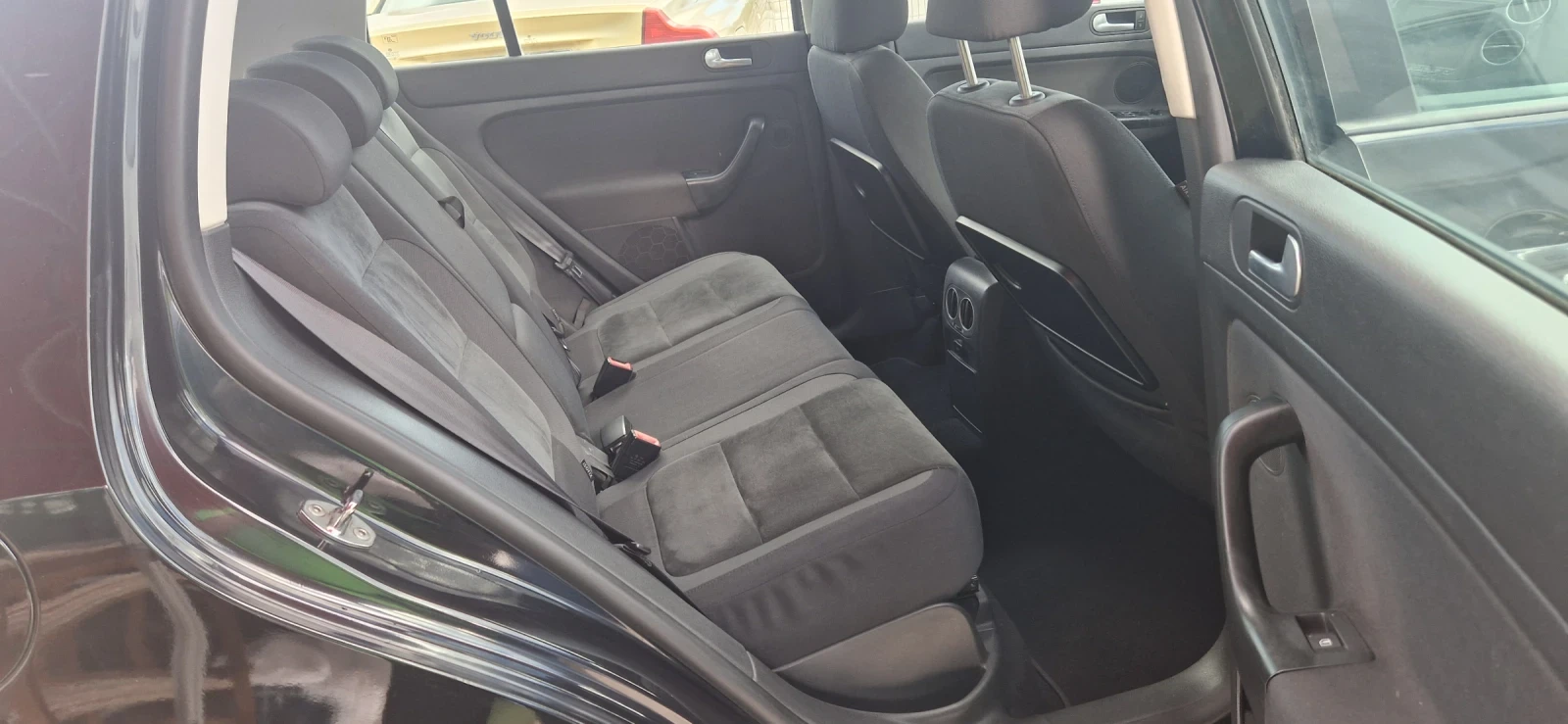 VW Golf Plus 6-2.0 tdi-140kc. HIGLINE-ИТАЛИЯ | Mobile.bg — изображение 12