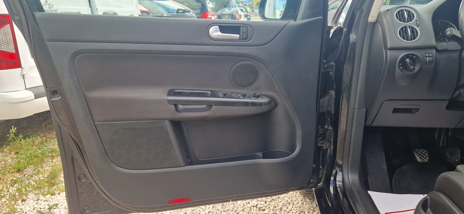 VW Golf Plus 6-2.0 tdi-140kc. HIGLINE-ИТАЛИЯ - изображение 9