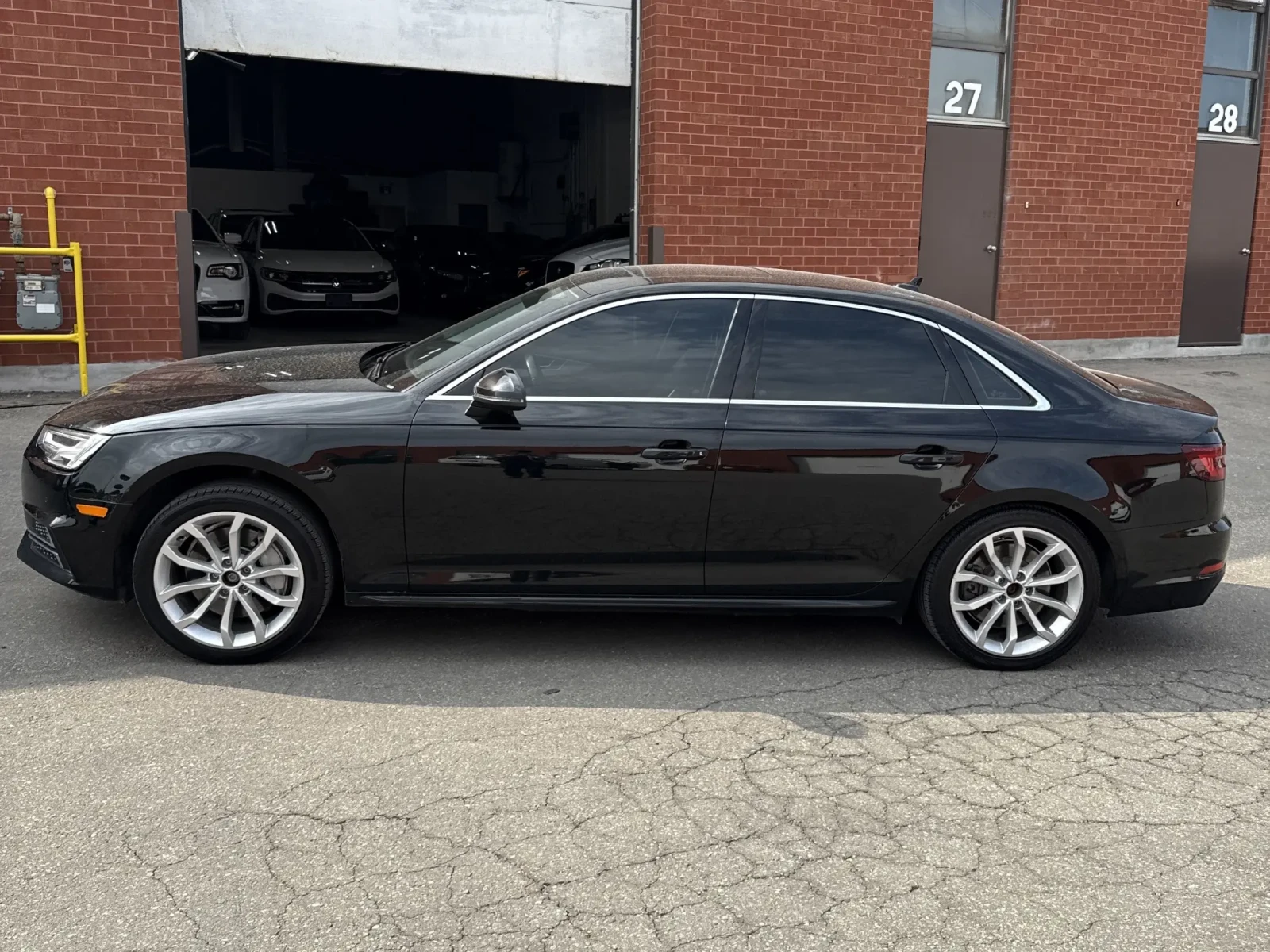 Audi A4 * PROGRESSIV* * АвтоКредит*  - изображение 2