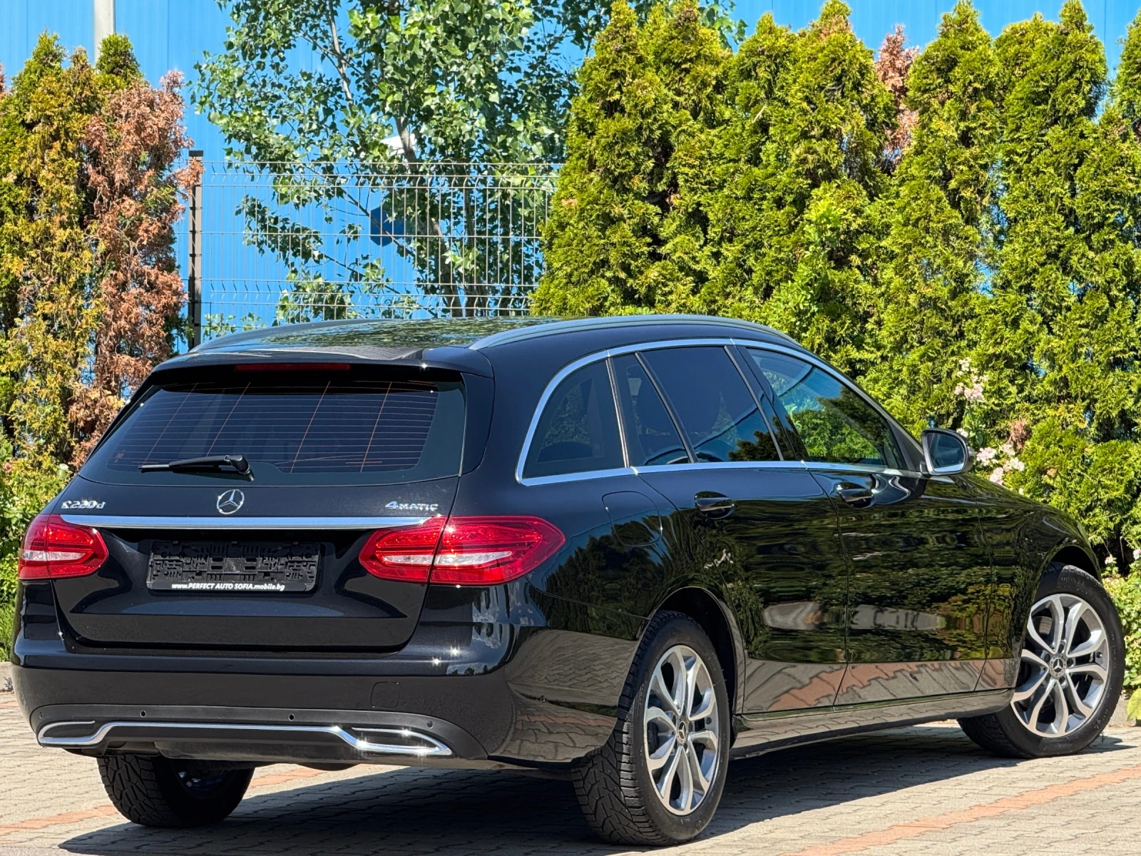 Mercedes-Benz C 220 2.2d-9G-TRONIC-4MATIC-КОЖА-НАВИ-КАМЕРА-LED-УНИКАТ! - изображение 5