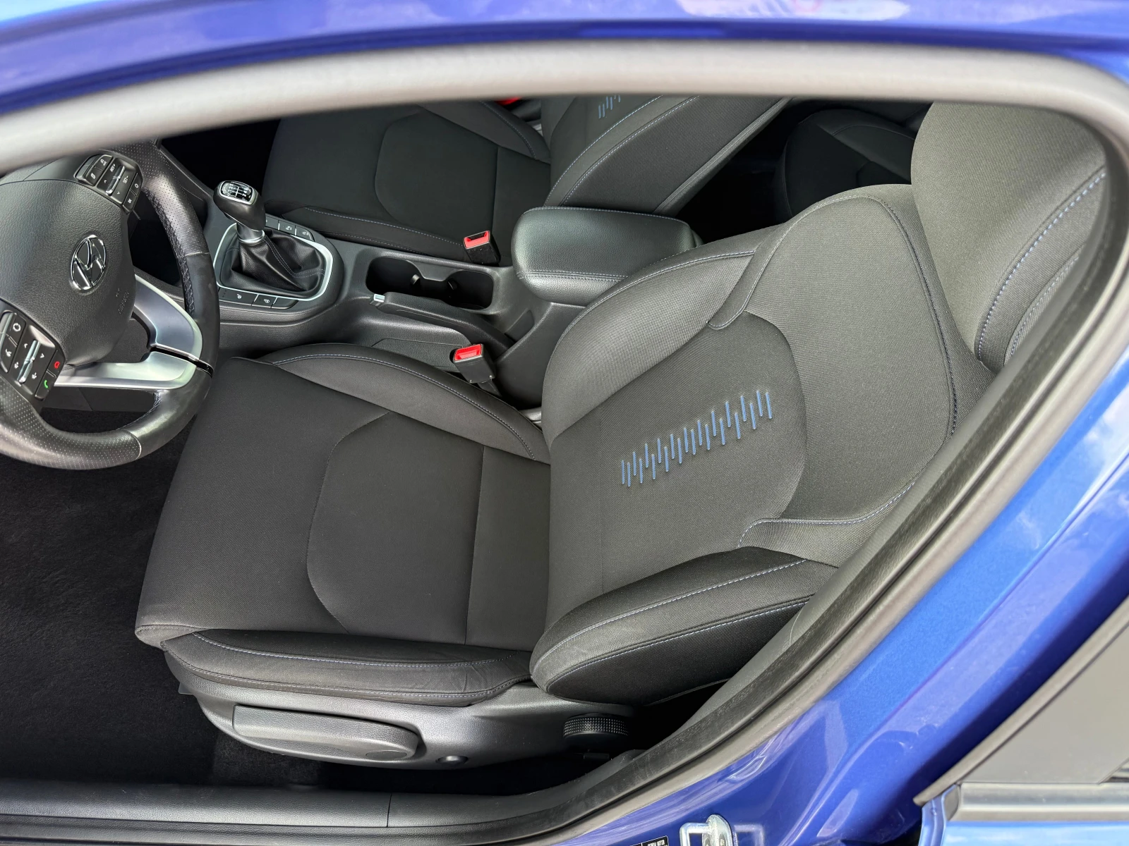 Hyundai I30 1.4 i - изображение 9