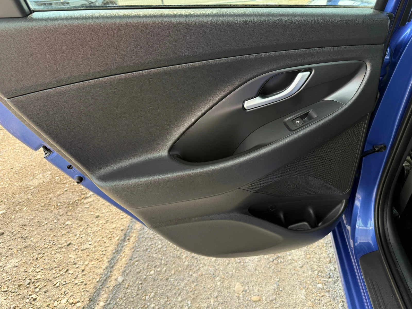 Hyundai I30 1.4 i - изображение 10