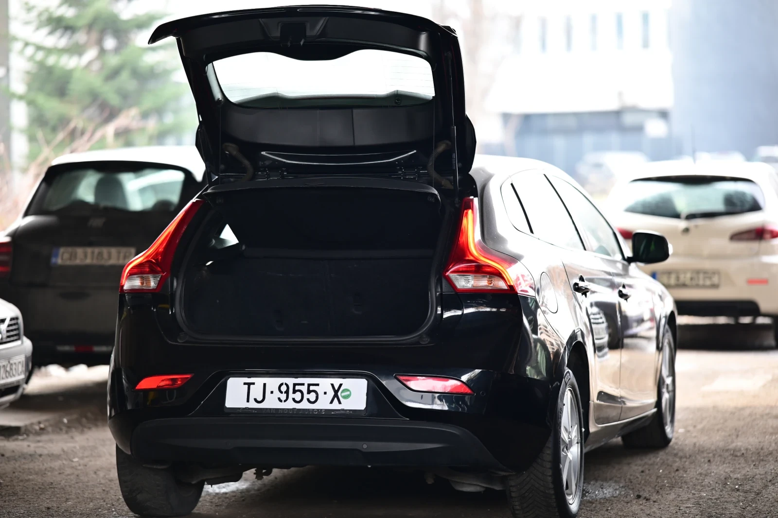Volvo V40 D2 | Mobile.bg � ����������� 7