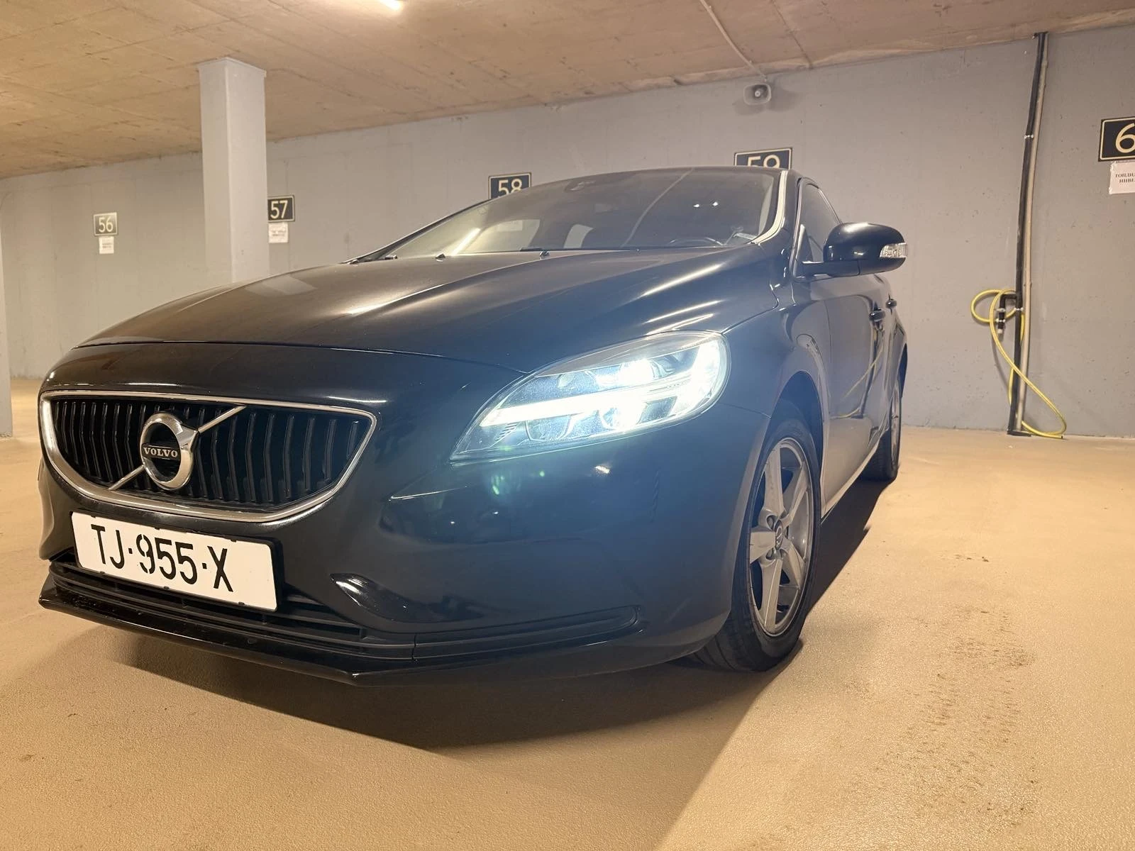 Volvo V40 D2 | Mobile.bg � ����������� 2