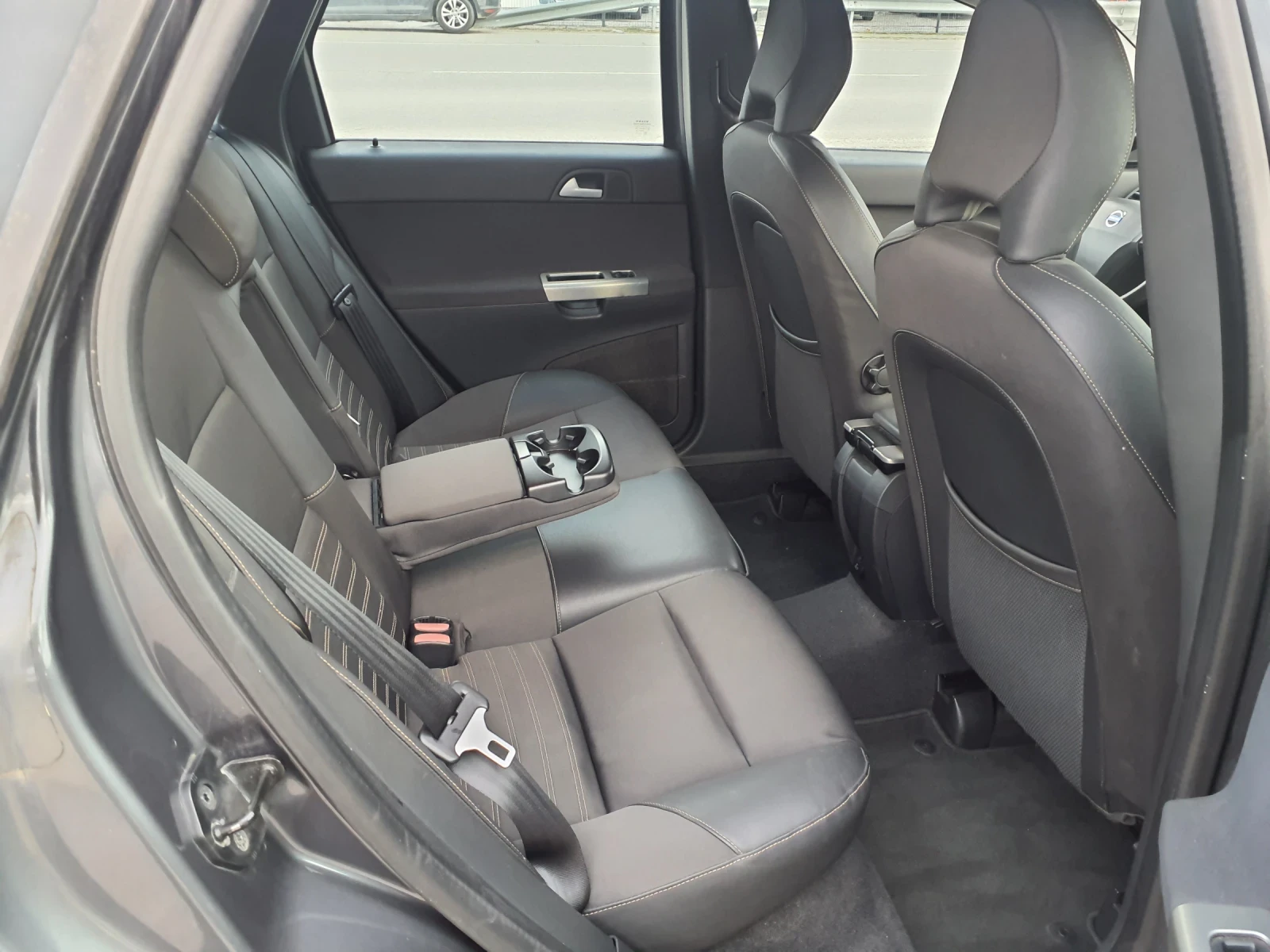 Volvo V50 1.6HDI 110 �.�  | Mobile.bg � ����������� 11