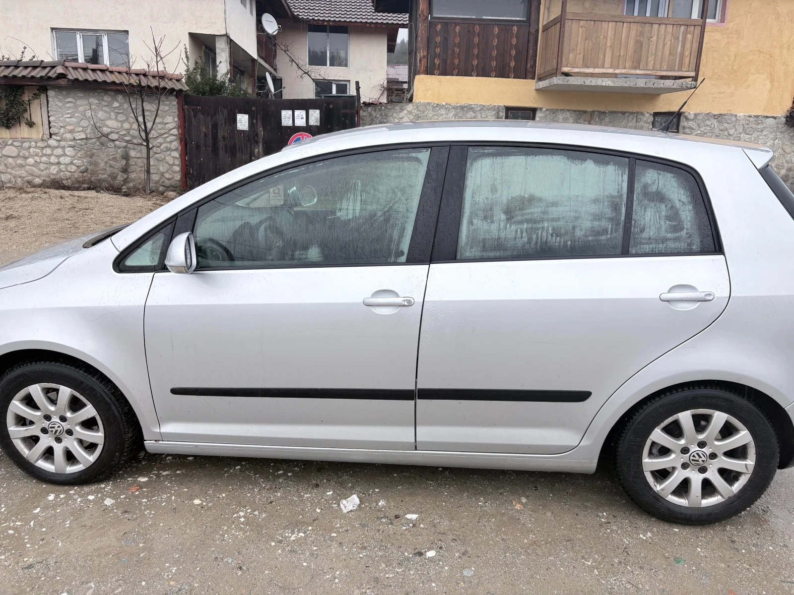 VW Golf Plus  - изображение 4