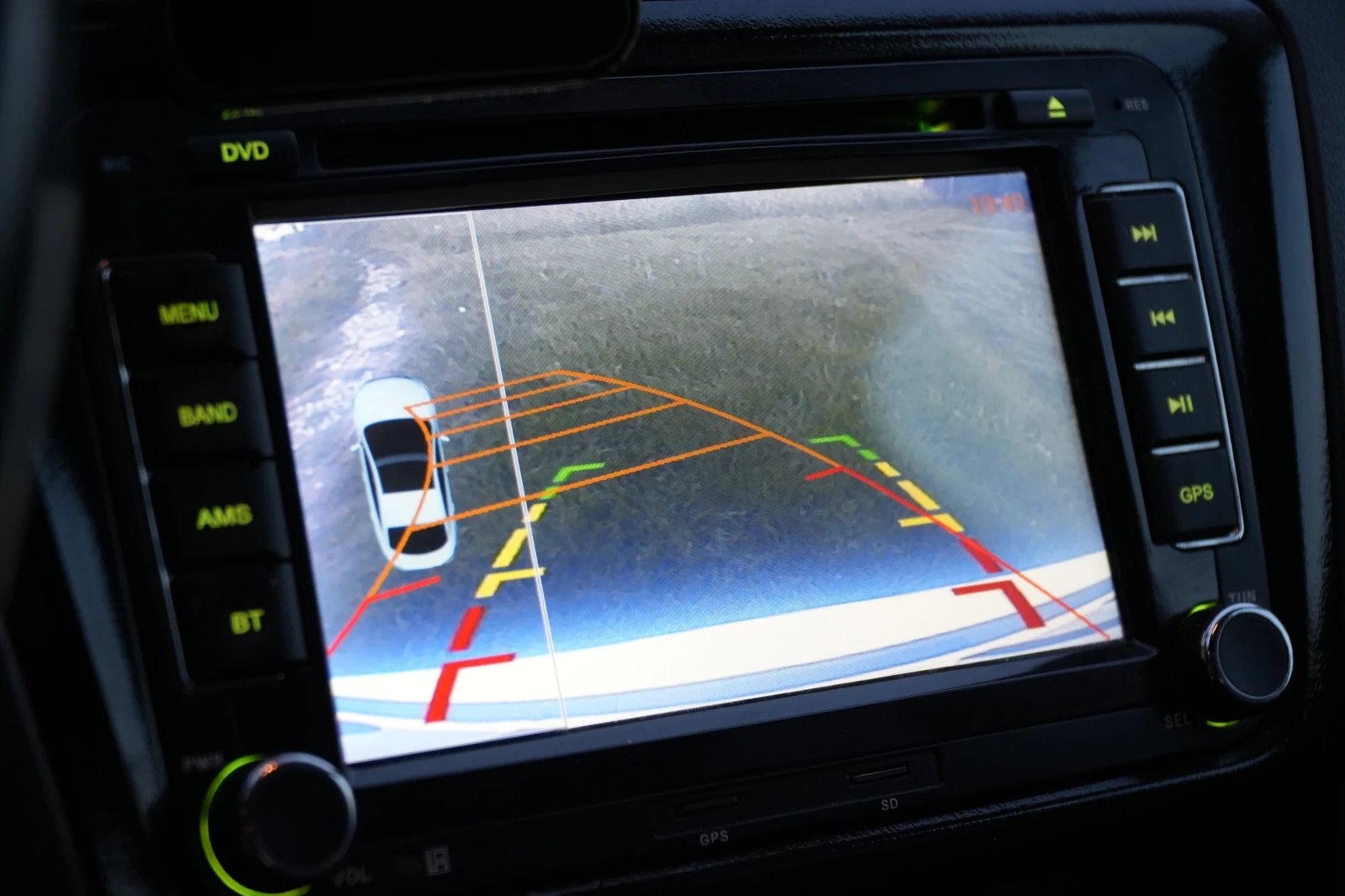 Skoda Rapid 1.6 TDI | Mobile.bg � ����������� 11