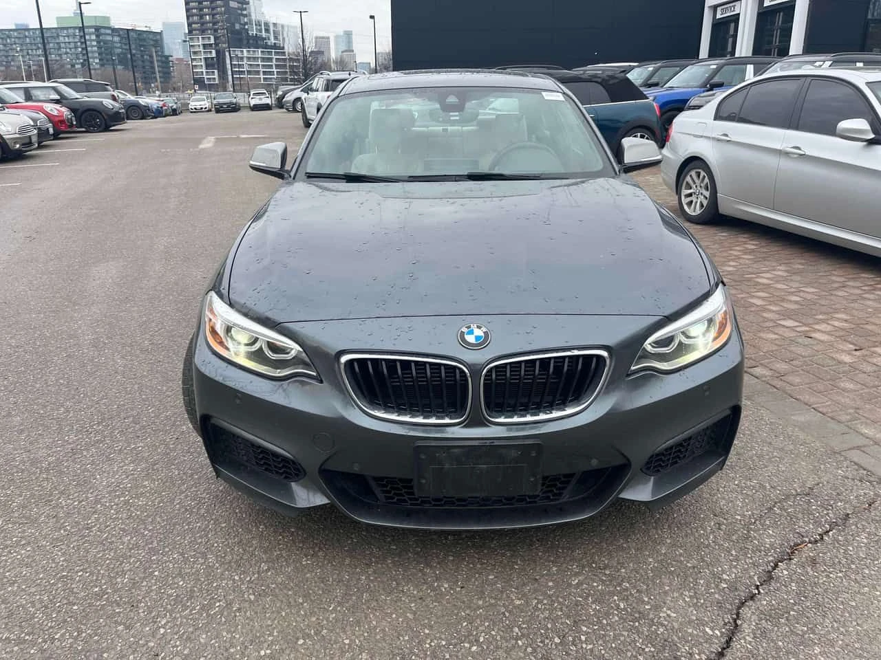 BMW 240 * xDrive * CARFAX * Подгрев * Harman Kardon * , снимка 6 - Автомобили и джипове - 54013567