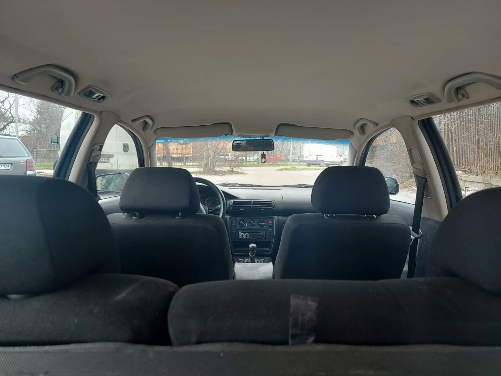 VW Passat 1.6i газ/бензин, снимка 10 - Автомобили и джипове - 54071960