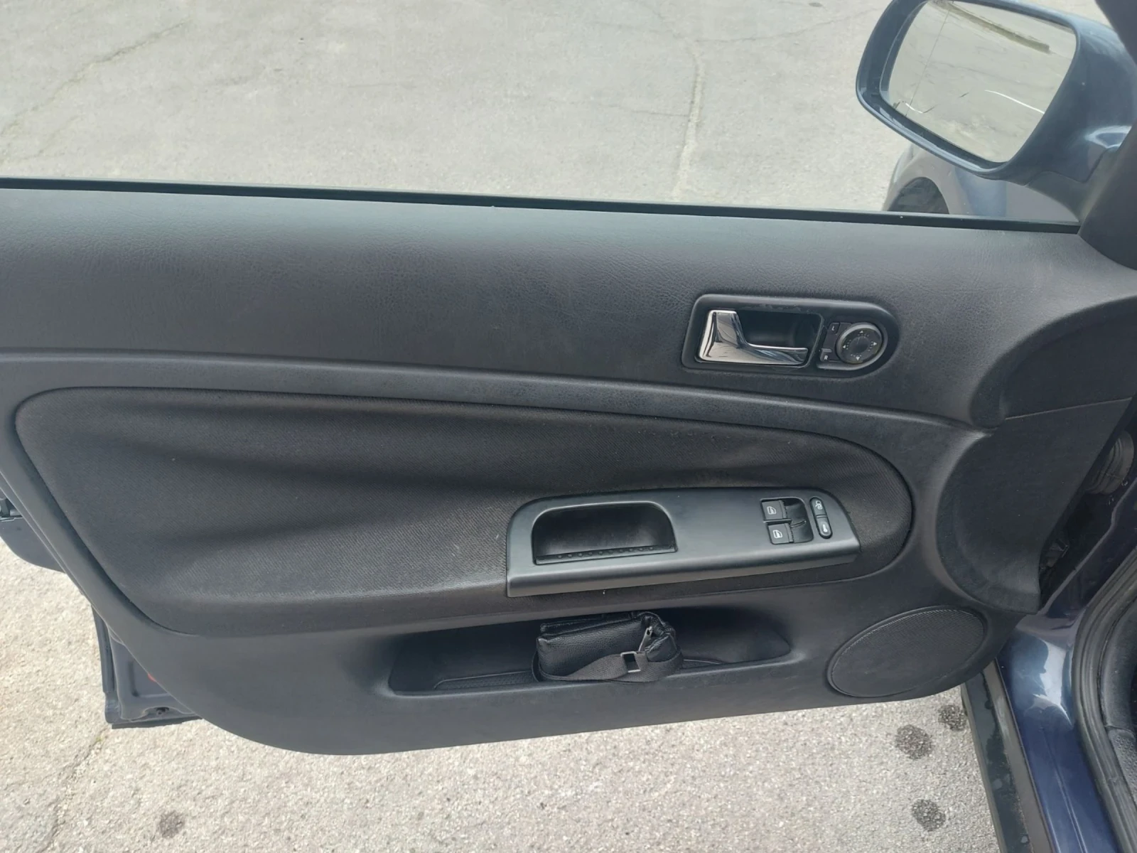 VW Passat 1.6i газ/бензин, снимка 6 - Автомобили и джипове - 54071960