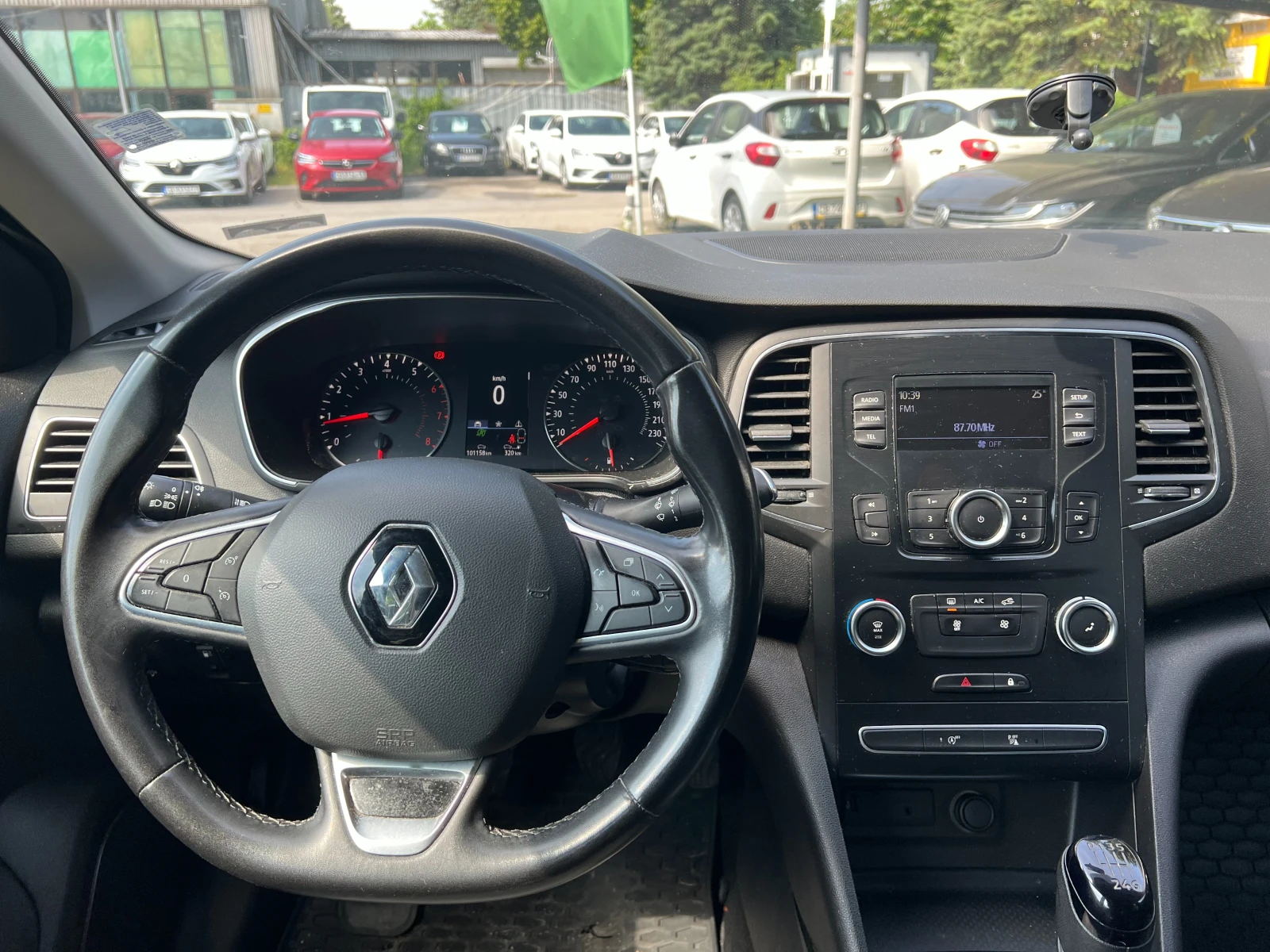 Renault Megane Tce 115 k.� 6�� | Mobile.bg � ����������� 9