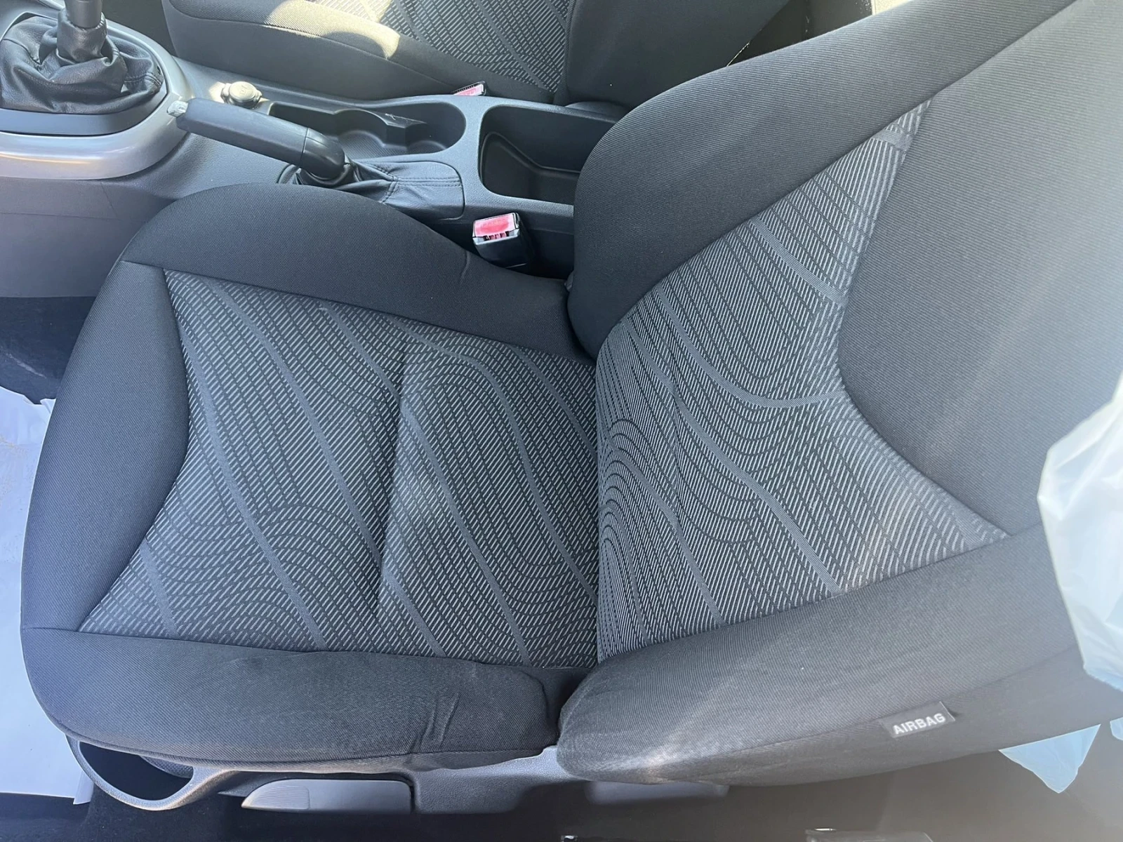 Peugeot 308 1.6hdi, снимка 8 - Автомобили и джипове - 55323958