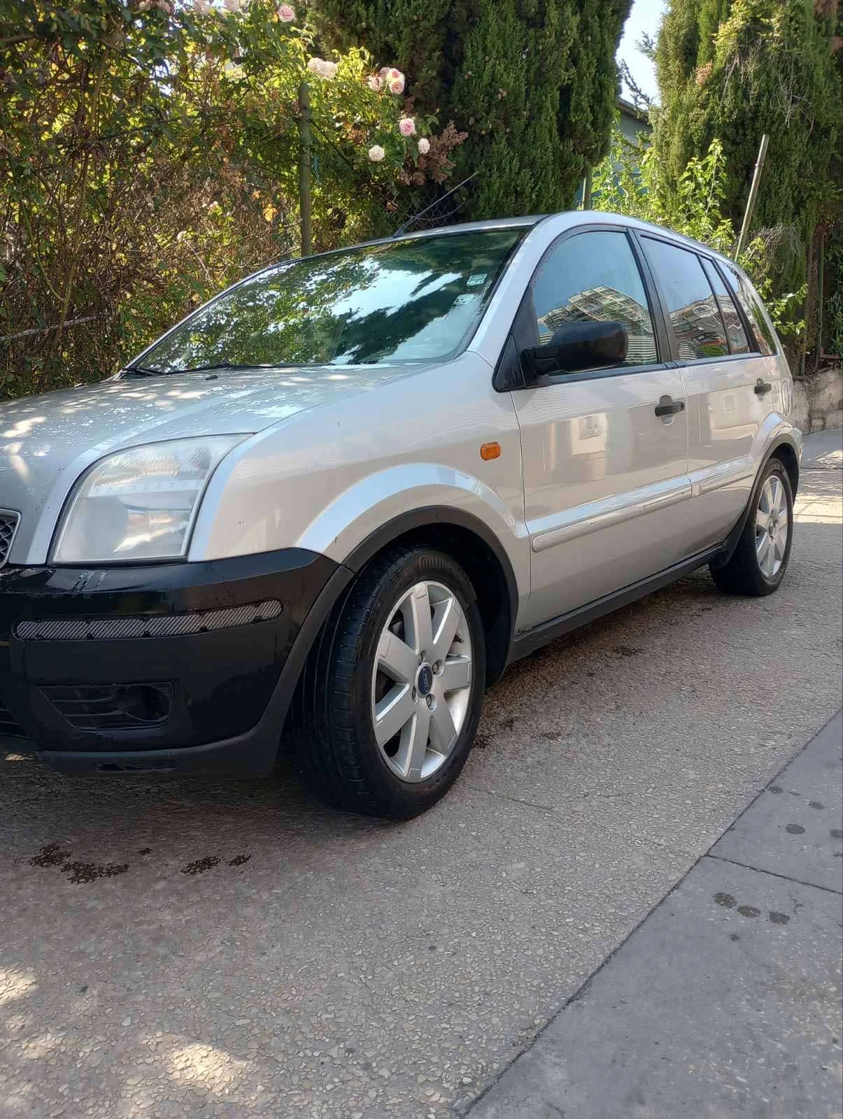Ford Fusion 1.6, снимка 2 - Автомобили и джипове - 55351855