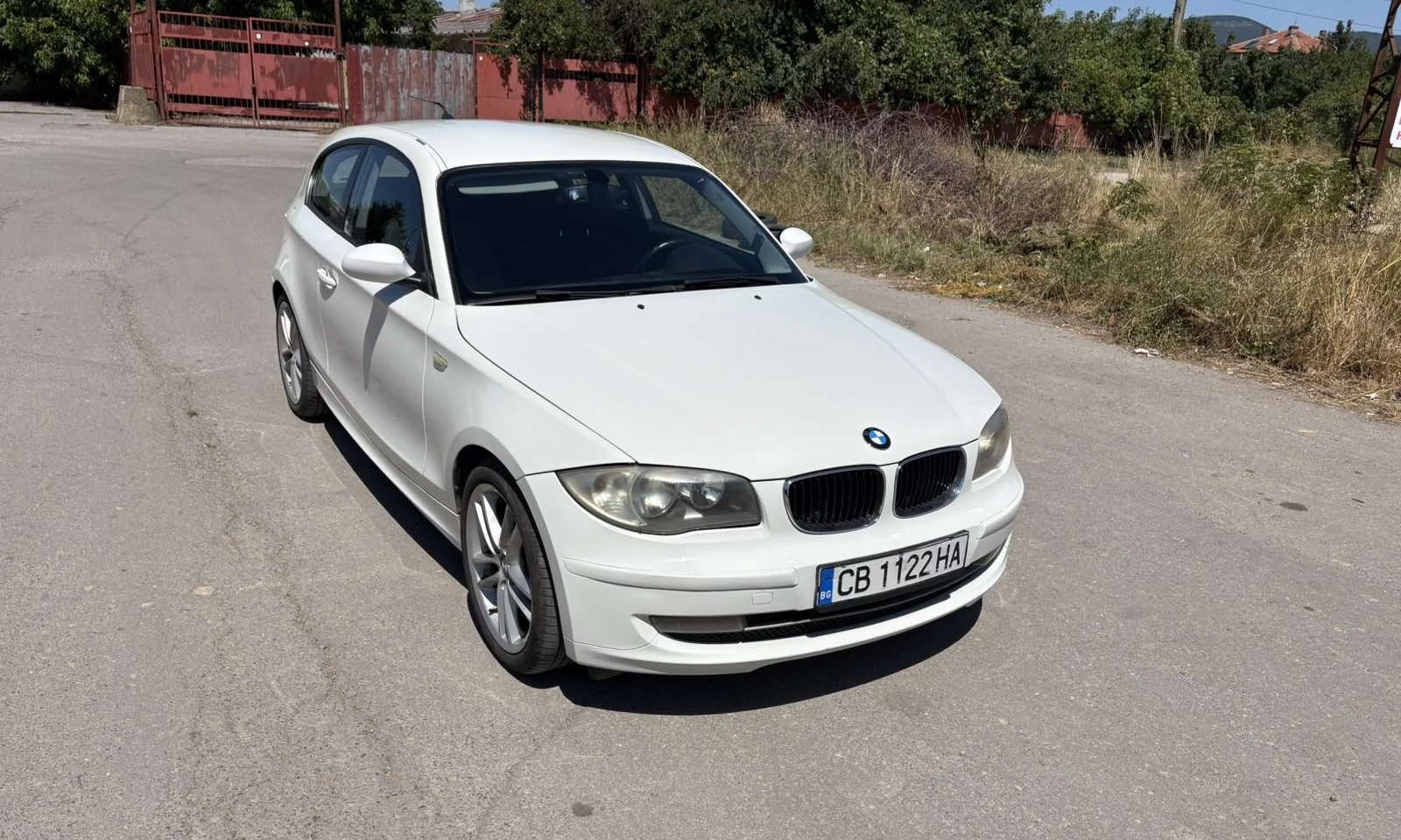 BMW 116 E81, снимка 8 - Автомобили и джипове - 55645844