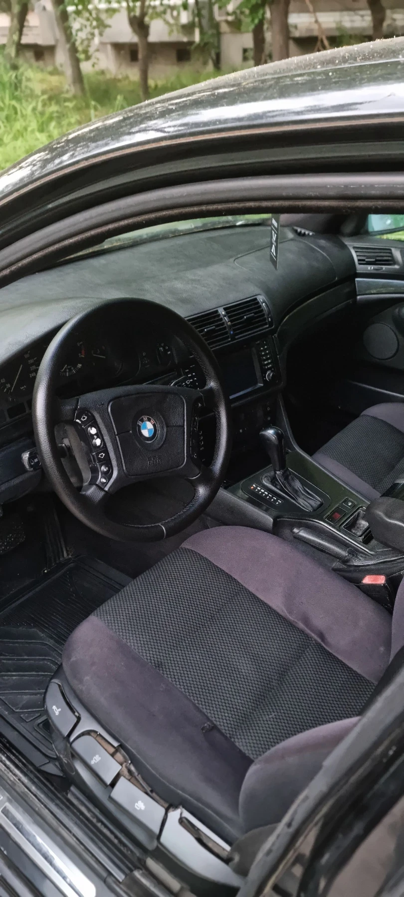 BMW 523, снимка 8 - Автомобили и джипове - 55791871
