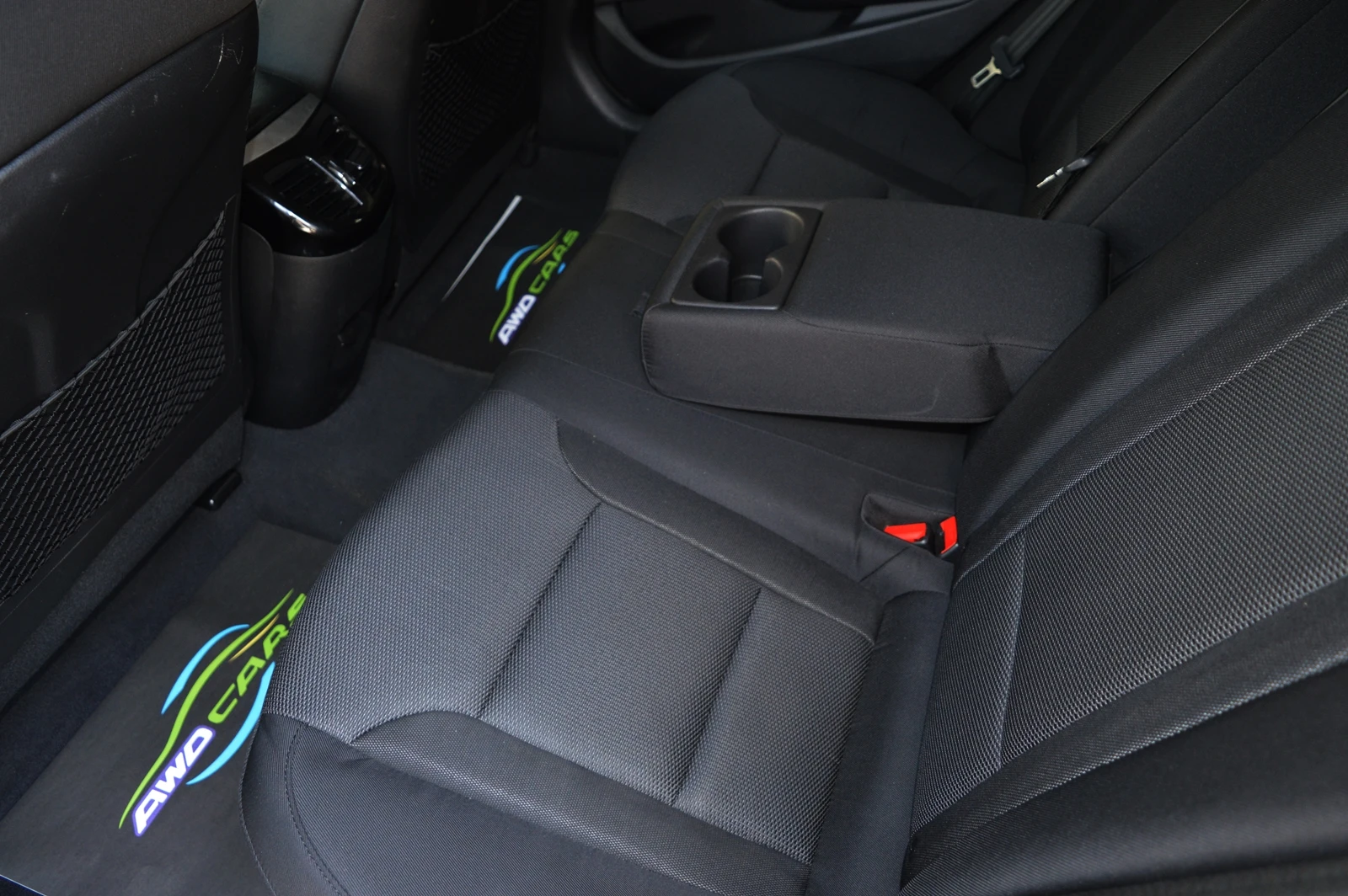 Hyundai I40 2.0GDI AUTOMAT; NAVI - ШВЕЙЦАРИЯ, снимка 9 - Автомобили и джипове - 55889131