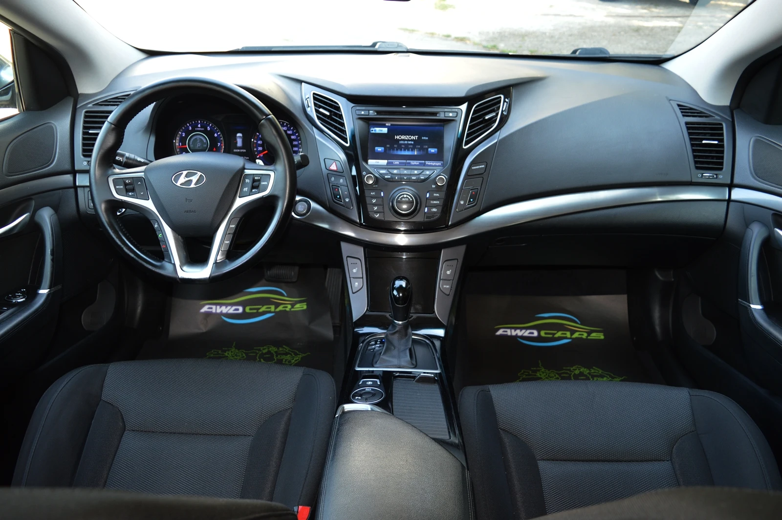 Hyundai I40 2.0GDI AUTOMAT; NAVI - ШВЕЙЦАРИЯ, снимка 10 - Автомобили и джипове - 55889131