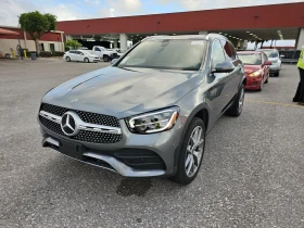  Mercedes-Benz GLC 30...