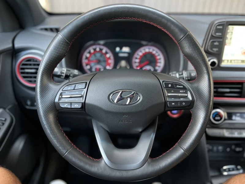 Hyundai Kona, снимка 9 - Автомобили и джипове - 46883179