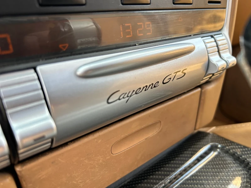 Porsche Cayenne 4.8 GTS, снимка 14 - Автомобили и джипове - 51893365