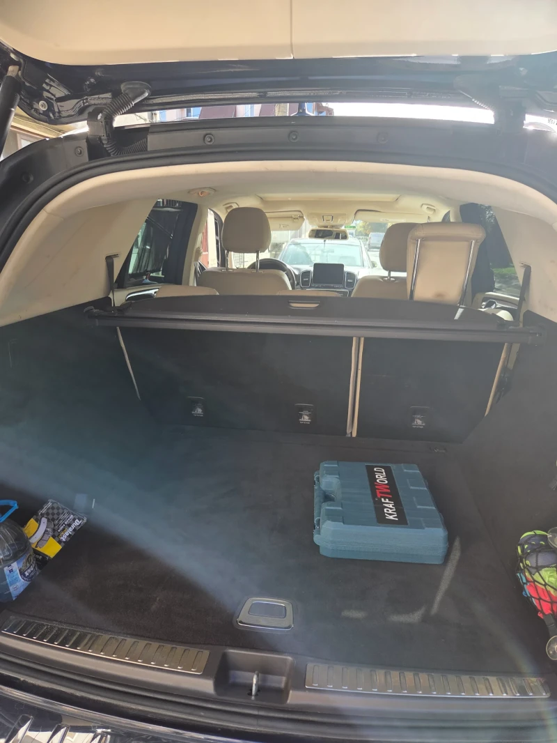 Mercedes-Benz GLE 350, снимка 16 - Автомобили и джипове - 52246848