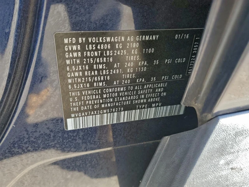 VW Tiguan, снимка 12 - Автомобили и джипове - 52930246