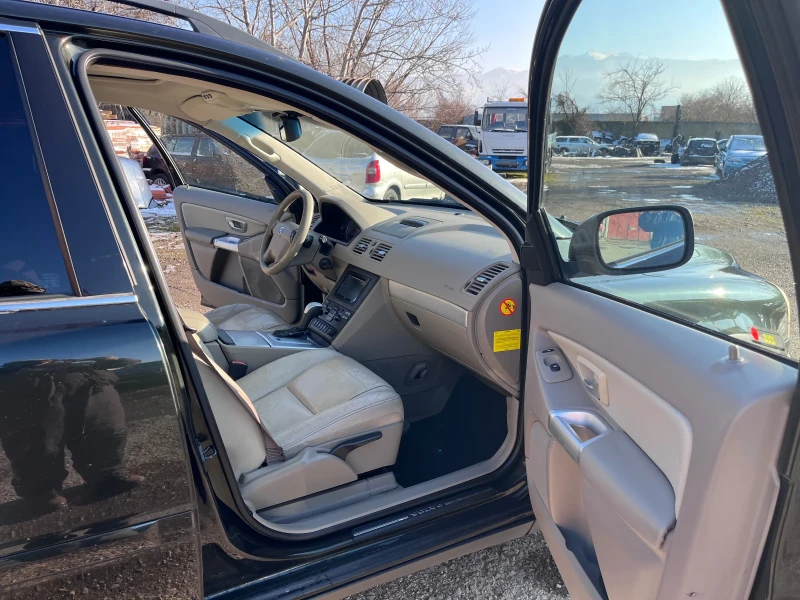 Volvo Xc90 4.4 315hp Yamaha, снимка 10 - Автомобили и джипове - 53168282