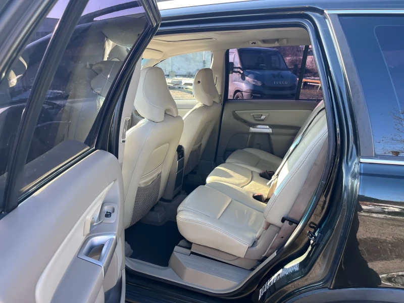 Volvo Xc90 4.4 315hp Yamaha, снимка 6 - Автомобили и джипове - 53168282