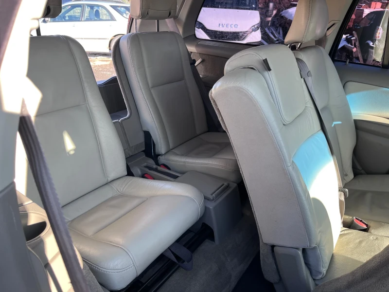 Volvo Xc90 4.4 315hp Yamaha, снимка 9 - Автомобили и джипове - 53168282