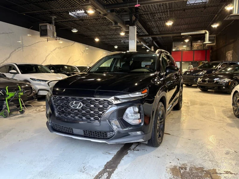 Hyundai Santa fe Fe 2.4L Essential FWD with SmartSense Package and 