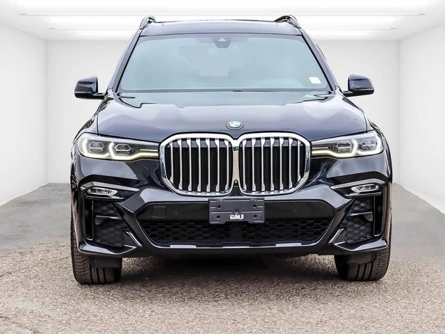 BMW X7 M sport* Adaptive LEDharman kardon* Head-Up* , снимка 2 - Автомобили и джипове - 54978462
