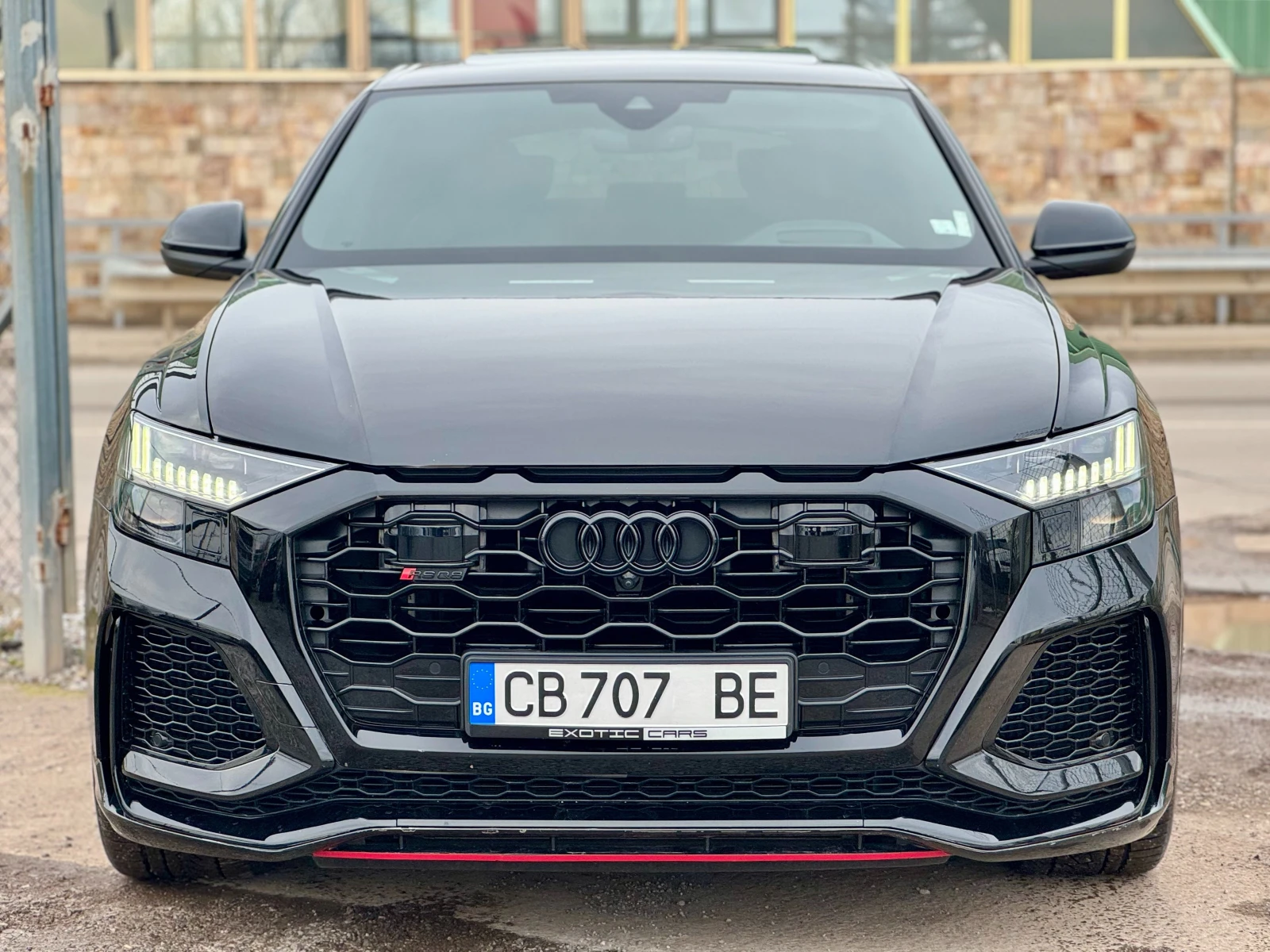Audi RSQ8  - изображение 2