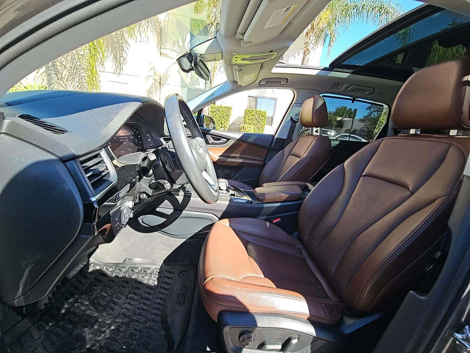 Audi Q7 Prestige* ЦЕНА ДО БЪЛГАРИЯ* CARFAX - изображение 9