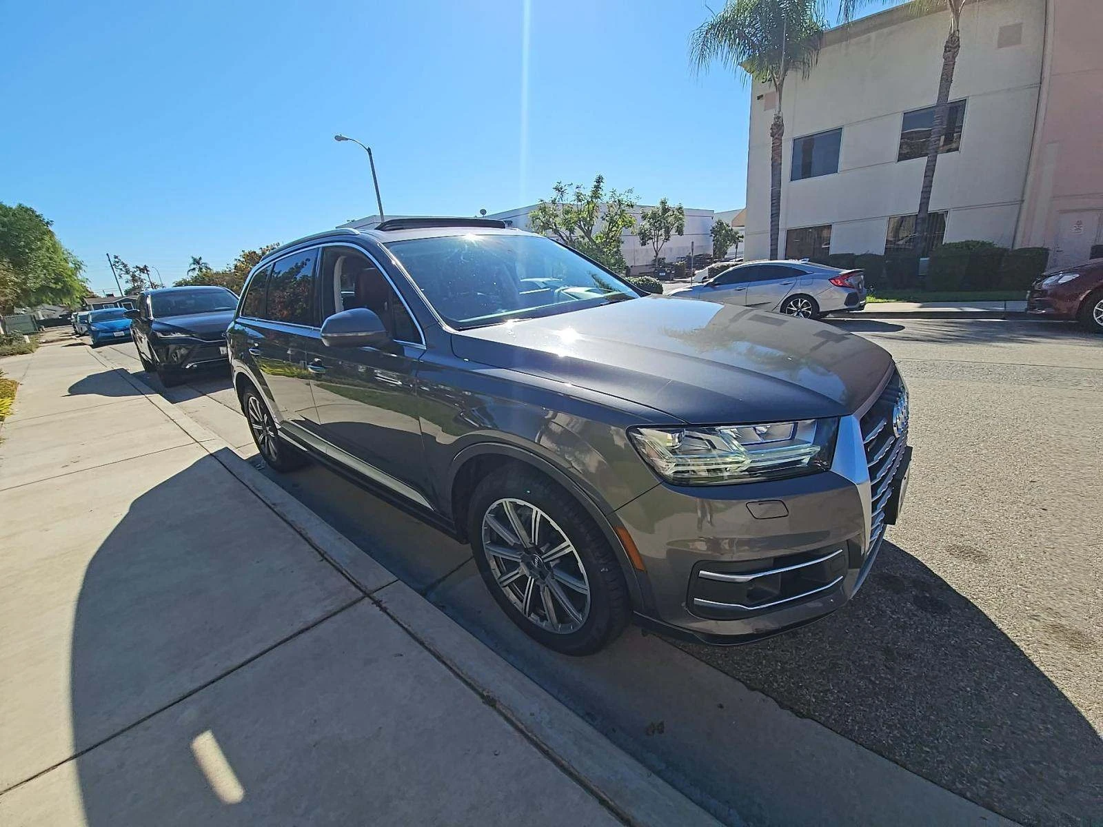 Audi Q7 Prestige* ЦЕНА ДО БЪЛГАРИЯ* CARFAX - изображение 2