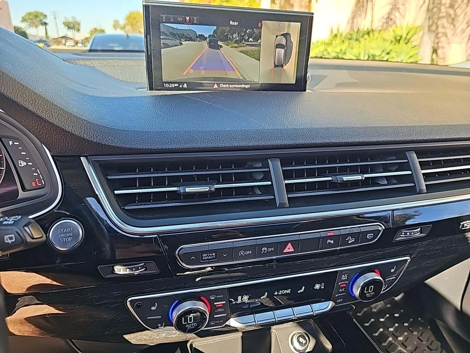 Audi Q7 Prestige* ЦЕНА ДО БЪЛГАРИЯ* CARFAX - изображение 7