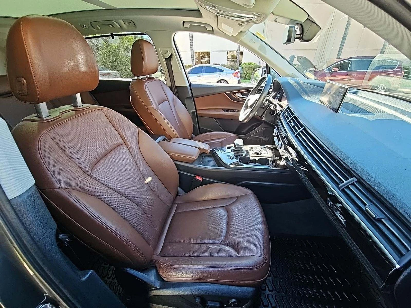 Audi Q7 Prestige* ЦЕНА ДО БЪЛГАРИЯ* CARFAX - изображение 10