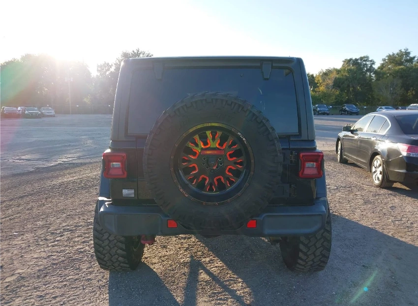 Jeep Wrangler  UNLIMITED RUBICON 4X4 - изображение 4