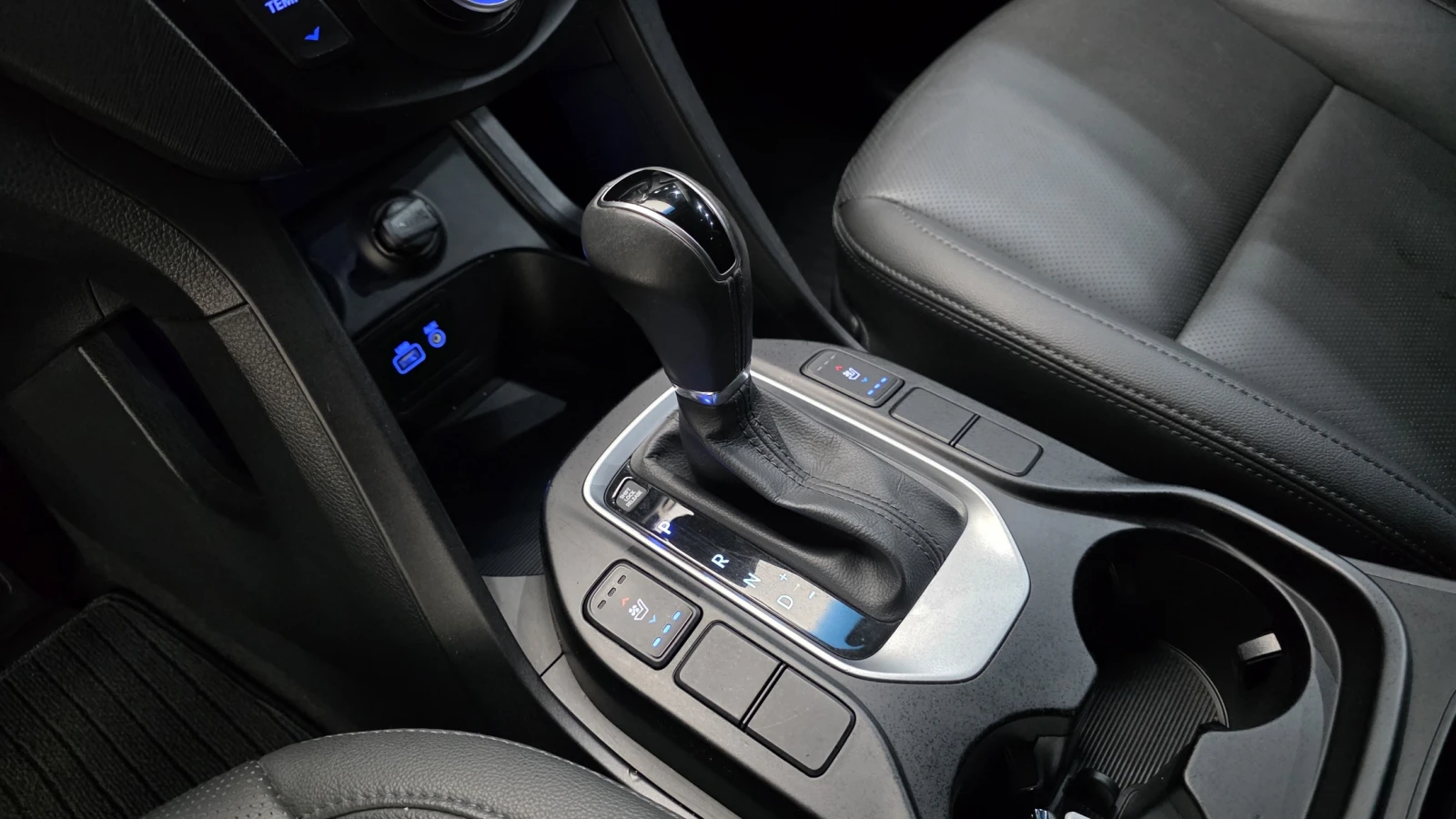 Hyundai Santa fe 2.2CRDI/4x4/FACE/Пълна сервизна !!! - изображение 10